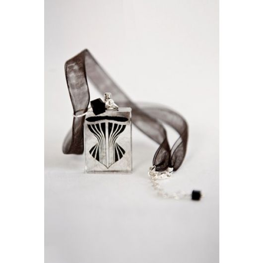 Tui Pendant - Corset