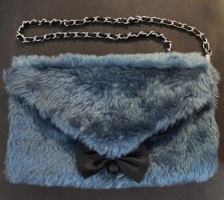 Muff Bag with Chain Shoulder Strap