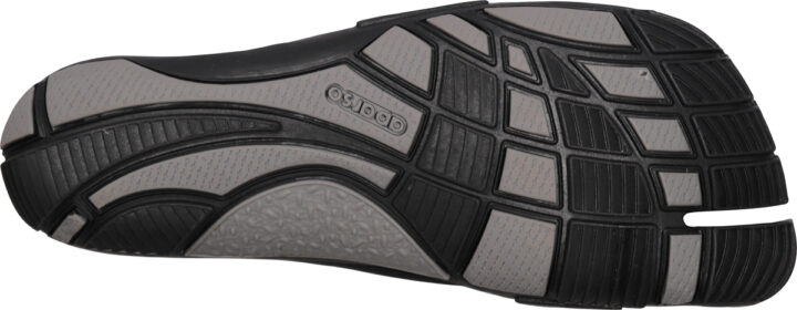 stretch-black-sole.jpg